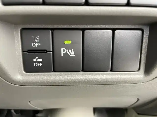 スズキ エブリイ PA 富山県 2024(令6)年 1.8万km スペリアホワイト 4WD/衝突被害軽減ブレーキ/オートライト/リアパーキングセンサー/レーンキープアシスト/横滑り防止装置/オーバーヘッドシェルフ/アイドリングストップ/スペアキー/エアコン/パワーステアリング