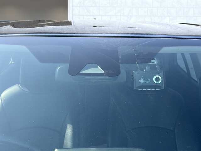 トヨタ ヤリスクロス ハイブリッド Z 栃木県 2022(令4)年 2.6万km ブラックマイカ/ホワイトパールクリスタルシャイン 2トーン 純正ナビ/Ｂｌｕｅｔｏｏｔｈ/アラウンドビューモニター/前後ドライブレコーダー/パーキングアシスト/モデリスタエアロ/シートヒーター/ＥＴＣ/クルーズコントロール/パワーバックドア/パワーシート/純正アルミホイール/スペアキー/ワンオーナー/USB入力端子/ABS/横滑り防止機能/コーナーセンサー/レーンキープアシスト/盗難防止装置/衝突被害軽減システム