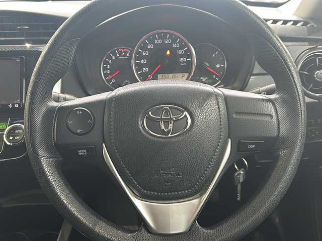 トヨタ カローラ フィールダー 1．5G 高知県 2015(平27)年 9.9万km ホワイトパールクリスタルシャイン ナビ/・Bl押しuetooth/・CD/DVD/・フルセグTV/トヨタセーフティセンス/アイドリングストップ/前後ドラレコ/ルーフレール/スペアキー