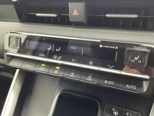 トヨタ ノア S－Z 宮城県 2025(令7)年 0.4万km アティチュードブラックマイカ 純正１０インチナビ/快適利便パッケージｈｉｇｈ/全方位カメラ/ユニバーサルステップ/電動リアゲート/ビルトインＥＴＣ2.0/アダプティブクルーズコントロール/両側パワースライドドア/オートマチックハイビーム/ヘッドライトレベライザー/オットマン/アドバンスパーク/電動パーキング/オートブレーキホールド/電動格納ミラー/オートライト/スマートキー/プッシュスタート/禁煙車