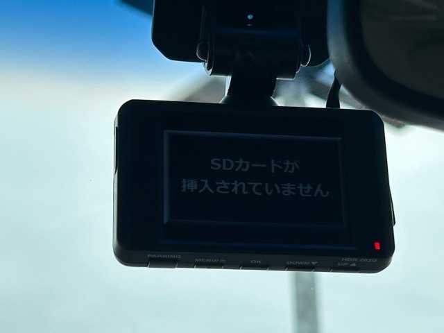 ホンダ フリード ハイブリット ジャストセレクション 千葉県 2012(平24)年 9.6万km プレミアムホワイトパール 純正ナビ/フルセグTV/Bluetooth/DVD/CD/HDMI/ドライブレコーダー/片側パワースライドドア/オートライト/ステアリングスイッチ/横滑り防止装置/純正フロアマット/ウィンカーミラー/取扱説明書/レザー調シートカバー/ドアバイザー