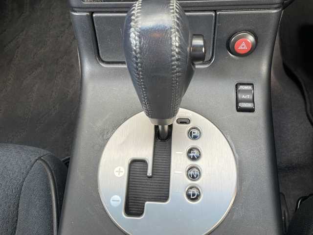 日産 スカイライン 250GT 大阪府 2004(平16)年 9万km ダイヤモンドシルバー 純正DVDナビ/AM/FM/ドアバイザー/リモコンキー/スペアキー/取扱説明書