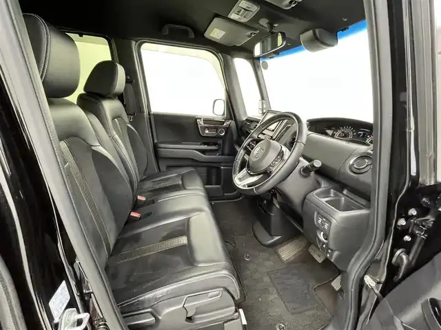 ホンダ Ｎ ＢＯＸ カスタム G L ターボ ホンダセンシング 熊本県 2018(平30)年 5万km クリスタルブラックパール 純正ナビ（ＣＤ・ＤＶＤ・フルセグ・ＢＴ・ＳＤ・ＵＳＢ）/バックカメラ　/ビルトインＥＴＣ　/レーダークルーズコントロール/両側パワースライドドア　/衝突軽減ブレーキ　/先行車発進お知らせ機能/標識認識機能/路外逸脱制御/レーンキープアシスト　/横滑り防止　/アイドリングストップ　/パドルシフト/ドアバイザー/ハーフレザーシート/純正フロアマット/純正１５インチAW/オートライト/LEDヘッドライト/フォグランプ/スマートキー/プッシュスタート/スペアキー1本/保証書/取扱説明書