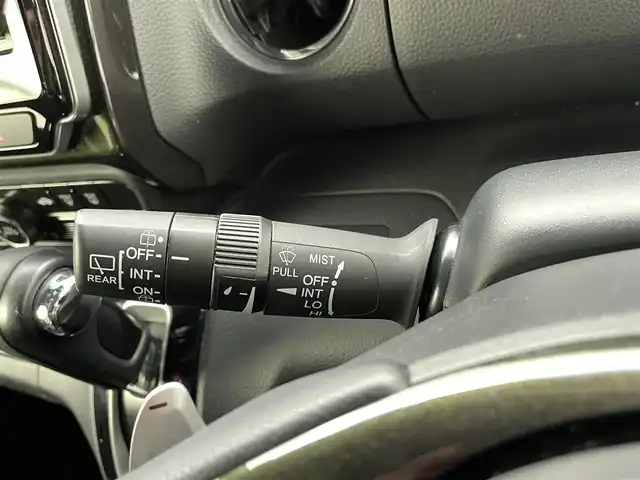 ホンダ Ｎ ＢＯＸ カスタム G L ターボ ホンダセンシング 熊本県 2018(平30)年 5万km クリスタルブラックパール 純正ナビ（ＣＤ・ＤＶＤ・フルセグ・ＢＴ・ＳＤ・ＵＳＢ）/バックカメラ　/ビルトインＥＴＣ　/レーダークルーズコントロール/両側パワースライドドア　/衝突軽減ブレーキ　/先行車発進お知らせ機能/標識認識機能/路外逸脱制御/レーンキープアシスト　/横滑り防止　/アイドリングストップ　/パドルシフト/ドアバイザー/ハーフレザーシート/純正フロアマット/純正１５インチAW/オートライト/LEDヘッドライト/フォグランプ/スマートキー/プッシュスタート/スペアキー1本/保証書/取扱説明書