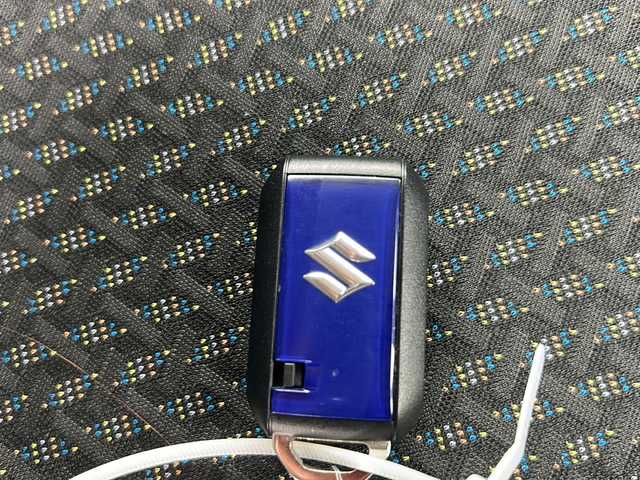 スズキ ハスラー HYBRID G 佐賀県 2023(令5)年 3.3万km ブルーイッシュブラックパール3 ワンオーナー/社外メモリナビ/フルセグTV/SD/CD/Bluetooth/バックカメラ/アイドリングストップ/クルーズコントロール/前席シートヒーター/ヘッドライトレベライザー/アイドリングストップ/ETC/スマートキー/フロアマット/ドアバイザー/新車保証書/取扱説明書/スペアキー1本/衝突軽減システム/車線逸脱機能