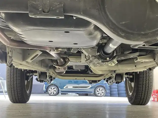 スズキ ジムニー XC 滋賀県 2022(令4)年 2.6万km シフォンアイボリーM 社外8インチナビ/【Bluetooth/CD/DVD/フルセグTV】/バックカメラ/4WD/クルーズコントロール/レーンキープアシスト/衝突軽減ブレーキ/LEDヘッドライト/オートマチックハイビーム/前後ドライブレコーダー/D/Nシートヒーター/ヒルディセントコントロール/ヘッドライトウォッシャー/純正フロアマット/プッシュスタート/スマートキー/ステアリングリモコン