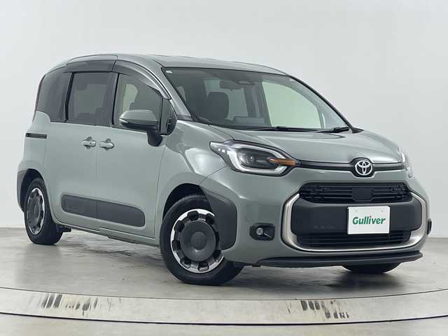 トヨタ シエンタ ハイブリッド Z 埼玉県 2023(令5)年 2.6万km アーバンカーキ 純正ナビ/　(Bluetooth/Miracast/USB/FM/AM)/フルセグテレビ/バックカメラ/ビルトインETC2.0/前後ドライブレコーダー/両側パワースライドドア/ブラインドスポットモニター/レーダークルーズコントロール/衝突被害軽減ブレーキ/車線逸脱警報/クリアランスソナー/オートLEDライト/オートハイビーム/プッシュスタート/純正フロアマット