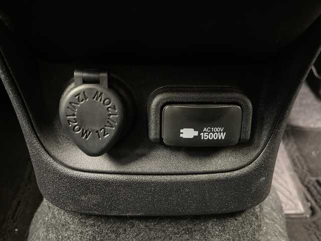 トヨタ シエンタ ハイブリッド Z 埼玉県 2023(令5)年 2.6万km アーバンカーキ 純正ナビ/　(Bluetooth/Miracast/USB/FM/AM)/フルセグテレビ/バックカメラ/ビルトインETC2.0/前後ドライブレコーダー/両側パワースライドドア/ブラインドスポットモニター/レーダークルーズコントロール/衝突被害軽減ブレーキ/車線逸脱警報/クリアランスソナー/オートLEDライト/オートハイビーム/プッシュスタート/純正フロアマット