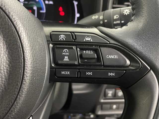 トヨタ シエンタ ハイブリッド Z 埼玉県 2023(令5)年 2.6万km アーバンカーキ 純正ナビ/　(Bluetooth/Miracast/USB/FM/AM)/フルセグテレビ/バックカメラ/ビルトインETC2.0/前後ドライブレコーダー/両側パワースライドドア/ブラインドスポットモニター/レーダークルーズコントロール/衝突被害軽減ブレーキ/車線逸脱警報/クリアランスソナー/オートLEDライト/オートハイビーム/プッシュスタート/純正フロアマット