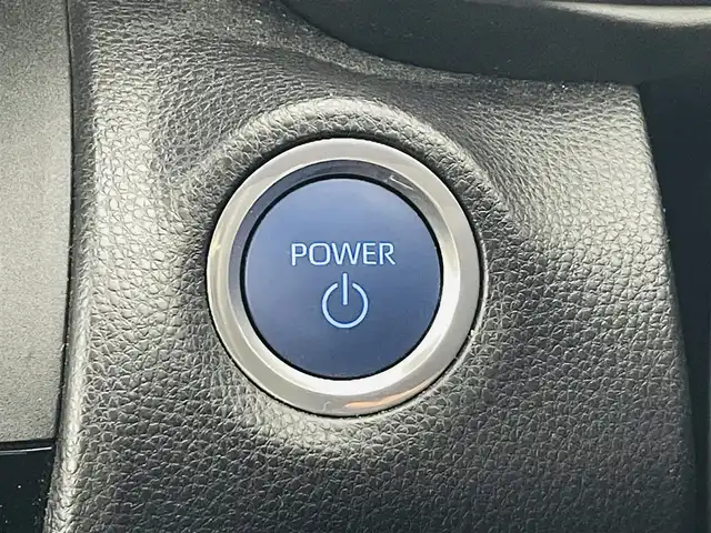 トヨタ ヤリスクロス ハイブリッド G 福島県 2022(令4)年 4.7万km ブラックマイカ トヨタセーフティーセンス/・衝突軽減ブレーキ/・レーントレーシングアシスト/・レーンディパーチャーアラート/・レーダークルーズコントロール/・道路標識認識/・先行車発進告知機能/・オートマチックハイビーム/・横滑り防止/ワンオーナー/純正ディスプレイオーディオ/・バックカメラ/・ビルトインＥＴＣ　/・Bluetooth/・USB/・FM、AM/・Miracast/社外前後ドライブレコーダー（Y-220）/ＡＣ１００Ｖコンセント/電動パーキングブレーキ/純正ホイール/純正フロアマット/ドアバイザー/電格ミラー/夏タイヤ積込（履きタイヤ同サイズ）/プッシュスタート/・スマートキー/・スペアキー/LEDヘッドライト/・オートライト