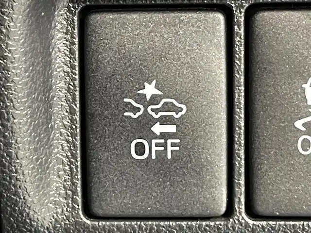 ダイハツ キャスト アクティバ X SAⅡ 愛知県 2015(平27)年 8.7万km スプラッシュブルーM 純正ナビ/（フルセグTV/USB/iPod）/衝突軽減ブレーキ/ETC/バックカメラ/コーナーセンサー/パーキングアシスト/プッシュスタート/スマートキー/ミュージックプレイヤー接続/純正フロアマット/純正14インチアルミホイール/オートライト