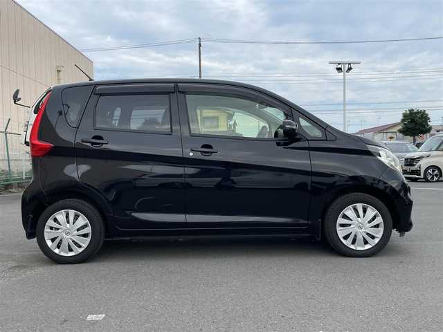 日産 デイズ X 東京都 2017(平29)年 4.7万km ブラック ストラーダナビ/アラウンドビューモニター/エマージェンシーブレーキ/アイドリングストップ/横滑り抑制機能/スマートキー/ETC/プッシュスタート/オートエアコン/オートウィンドウ/シフトレバー