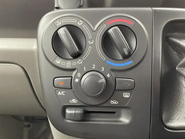 スズキ エブリイ PC 富山県 2024(令6)年 0.1万km スペリアホワイト 純正ディスプレイオーディオ（AM/FM/USB/BT）/バックカメラ/両側スライドドア/デュアルカメラブレーキサポート/レーンキープアシスト/オートライト/LEDヘッドライト/横滑り防止装置/リアパーキングセンサー/オーバーヘッドシェルフ/運転席シートヒーター/リモコンキー×２/取扱説明書/保証書