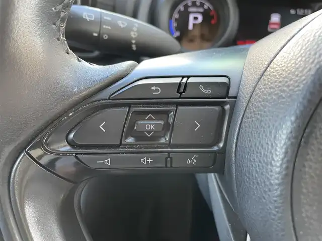 トヨタ ヤリスクロス G 岡山県 2021(令3)年 6.2万km シルバーメタリック 登録時走行距離61711km/純正ディスプレイオーディオ/Toyota Safety Sensing/・プリクラッシュセーフティ/・レーントレーシングアシスト/・オートマティックハイビーム/ビルトインETC/バックカメラ/BSM/クリアランスソナー/MTモード付AT/プッシュスタート/スマートキー/スペアキー/純正16インチアルミホイール