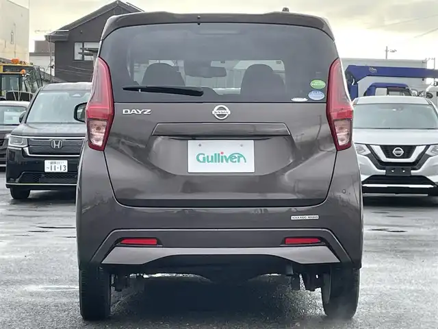 日産 デイズ X 道央・札幌 2020(令2)年 2万km アッシュブラウンM ４WD/純正ディーラーOPナビ/AM/FM/CD/フルセグ/エマージェンシーブレーキ/横滑り防止装置/レーンキープアシスト/クリアランスソナー/バックカメラ/ETC/ドライブレコーダー/アイドリングストップ/前席シートヒーター/ステアリングリモコン/レーダー探知機/プッシュスタート/スマートキー/ハロゲンヘッドライト/オートライト/オートハイビーム/ヘッドライトレベライザー/電動格納ミラー/フロアマット/ドアバイザー/スペアキー/社外エンジンスターター/冬タイヤ有