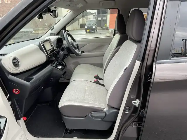 日産 デイズ X 道央・札幌 2020(令2)年 2万km アッシュブラウンM ４WD/純正ディーラーOPナビ/AM/FM/CD/フルセグ/エマージェンシーブレーキ/横滑り防止装置/レーンキープアシスト/クリアランスソナー/バックカメラ/ETC/ドライブレコーダー/アイドリングストップ/前席シートヒーター/ステアリングリモコン/レーダー探知機/プッシュスタート/スマートキー/ハロゲンヘッドライト/オートライト/オートハイビーム/ヘッドライトレベライザー/電動格納ミラー/フロアマット/ドアバイザー/スペアキー/社外エンジンスターター/冬タイヤ有