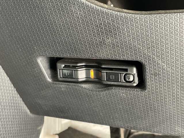 ダイハツ タント X セレクション 愛知県 2020(令2)年 3.2万km ブラックマイカメタリック 純正ナビ/CD DVD/Bluetooth/ドライブレコーダー/バックカメラ/片側パワースライド/シートヒーター/ETC/衝突軽減システム/オートライト/アイドリングストップ/オートエアコン/ドアバイザー/コーナーセンサー