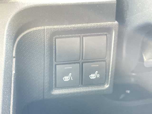 ダイハツ タント X セレクション 愛知県 2020(令2)年 3.2万km ブラックマイカメタリック 純正ナビ/CD DVD/Bluetooth/ドライブレコーダー/バックカメラ/片側パワースライド/シートヒーター/ETC/衝突軽減システム/オートライト/アイドリングストップ/オートエアコン/ドアバイザー/コーナーセンサー