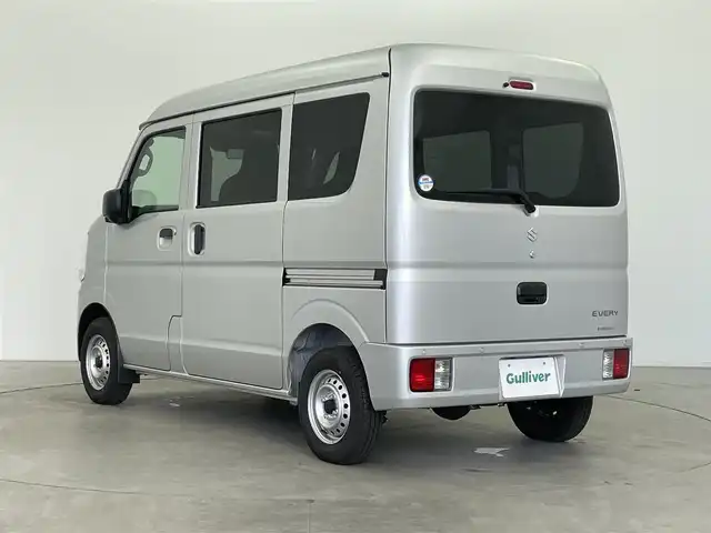 スズキ エブリイ PA 富山県 2024(令6)年 0.1万km シルキーシルバーメタリック 衝突被害軽減ブレーキ/レーンキープアシスト/オートマチックハイビーム/横滑り防止装置/リアパーキングセンサー/ABS/スペアキー/ラジオプレイヤー/オーバーヘッドシェルフ/取扱説明書/保証書