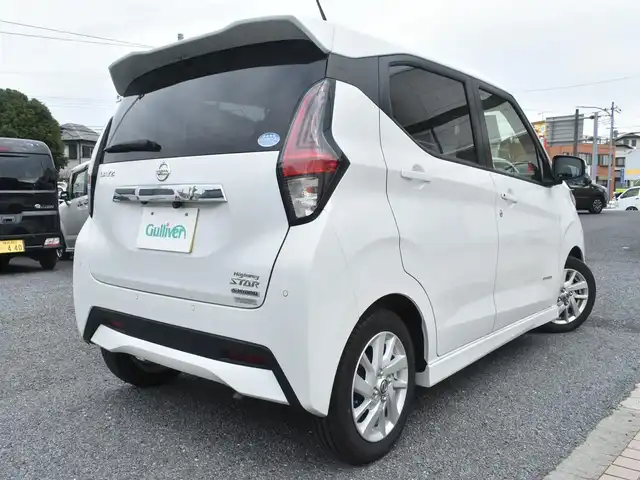 日産 デイズ HWS X プロパイロットED 神奈川県 2021(令3)年 3.4万km ホワイトパール インテリジェントエマージジェンシーブレーキ/：車線逸脱警報/：踏み間違い衝突防止アシスト/：フロント・バックソナー/プロパイロット/電動パーキングブレーキ/：オートブレーキホールド/純正9インチナビ（型式MM321D-L)/：フルセグTV/：CDDVD再生/：Bluetoothオーディオ/：インテリジェントアラウンドビューモニター/ドライブレコーダー（フロント）/純正フロアマット/純正14インチアルミホイール/純正LEDヘッドライト/：LEDフロントフォグランプ