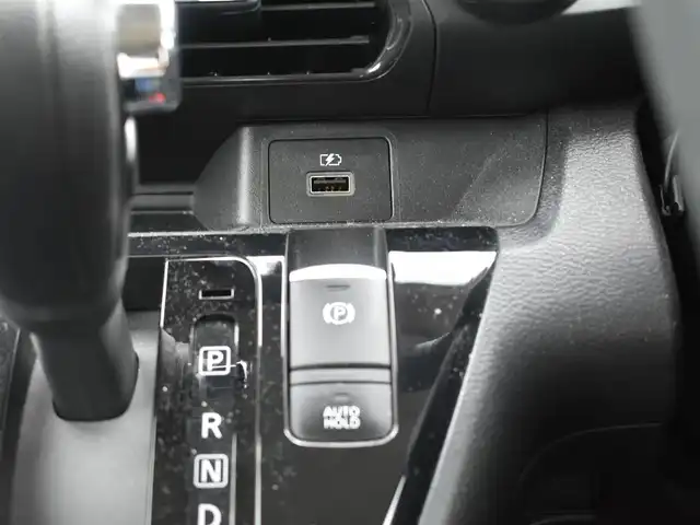 日産 デイズ HWS X プロパイロットED 神奈川県 2021(令3)年 3.4万km ホワイトパール インテリジェントエマージジェンシーブレーキ/：車線逸脱警報/：踏み間違い衝突防止アシスト/：フロント・バックソナー/プロパイロット/電動パーキングブレーキ/：オートブレーキホールド/純正9インチナビ（型式MM321D-L)/：フルセグTV/：CDDVD再生/：Bluetoothオーディオ/：インテリジェントアラウンドビューモニター/ドライブレコーダー（フロント）/純正フロアマット/純正14インチアルミホイール/純正LEDヘッドライト/：LEDフロントフォグランプ