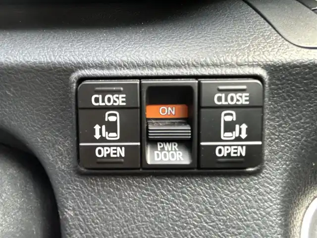 トヨタ シエンタ ハイブリッド ファンベースG 福岡県 2019(令1)年 5万km ブラックマイカ/ヴィンテージブラウンパールクリスタルシャイン 純正7型ナビ アラウンドビューモニター トヨタセーフティー コーナーセンサー 両側パワスラ クルーズコントロール ドラレコ ETC シートヒーター ハンドルヒーター USBポート 純正フロアマット LEDヘッドライト 純正アルミホイール プッシュスタート スマートキー