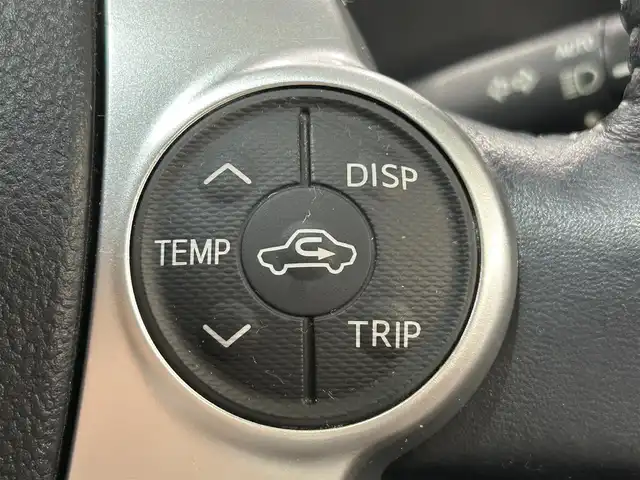 トヨタ アクア G 愛知県 2016(平28)年 9.2万km ライムホワイトパールクリスタルシャイン 純正ナビ【NSCP-W64】/衝突軽減ブレーキ/車線逸脱警報/クルーズコントロール/バックカメラ/アクセサリーソケット/オートハイビーム/電動格納ミラー/ＩＳＯＦＩＸ/純正フロアマット/スマートキースペアキー1本/ヘッドライト