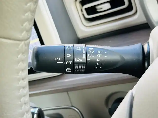 スズキ ラパン X 神奈川県 2024(令6)年 0.7万km オフブルーM 純正メモリナビ/・DTV/Bluetooth/バックカメラ/全方位モニタ/前後ドライブレコーダー/前席シートヒーター/スズキセーフティサポート/・デュアルカメラブレーキサポート/・誤発進抑制機能/・車線逸脱警報機能/・ふらつき警報機能/・先行車発進お知らせ機能/・ハイビームアシスト/・リヤパーキングセンサー/アイドリングストップ/純正フロアマット/純正14インチアルミホイール/純正LEDヘッドライト/プッシュEgスタート/ストップ/取扱説明書/保証書