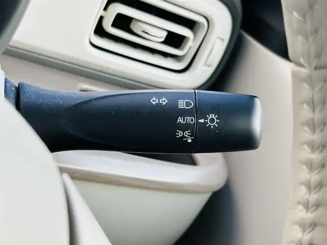 スズキ ラパン X 神奈川県 2024(令6)年 0.7万km オフブルーM 純正メモリナビ/・DTV/Bluetooth/バックカメラ/全方位モニタ/前後ドライブレコーダー/前席シートヒーター/スズキセーフティサポート/・デュアルカメラブレーキサポート/・誤発進抑制機能/・車線逸脱警報機能/・ふらつき警報機能/・先行車発進お知らせ機能/・ハイビームアシスト/・リヤパーキングセンサー/アイドリングストップ/純正フロアマット/純正14インチアルミホイール/純正LEDヘッドライト/プッシュEgスタート/ストップ/取扱説明書/保証書