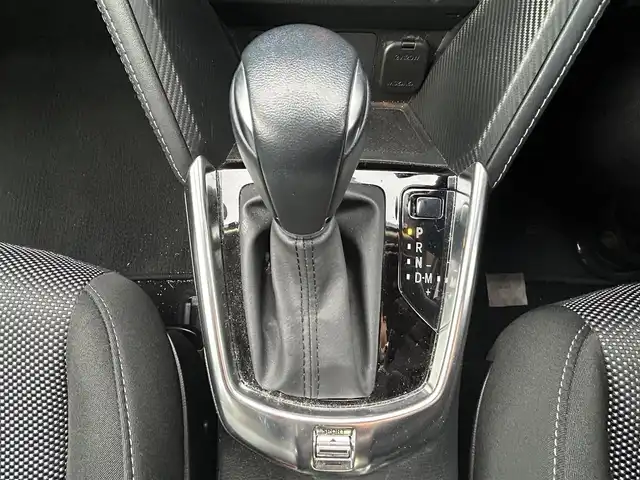 マツダ デミオ 13S ツーリング 長崎県 2016(平28)年 6.1万km ダイナミックブルーマイカ 純正SDナビ/　（BT/CD/AM/FM/フルセグTV)/ビルトインＥＴＣ/オートハイビーム/前席シートヒーター/スマートキー/プッシュスタート/アイドリングストップ/衝突軽減ブレーキ/レーンアシスト/純正ヘッドライト/純正アルミホイール/スペアキー１本