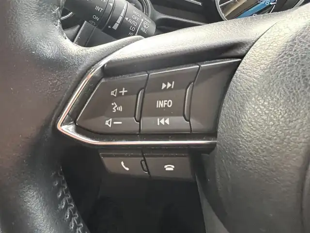 マツダ デミオ 13S ツーリング 長崎県 2016(平28)年 6.1万km ダイナミックブルーマイカ 純正SDナビ/　（BT/CD/AM/FM/フルセグTV)/ビルトインＥＴＣ/オートハイビーム/前席シートヒーター/スマートキー/プッシュスタート/アイドリングストップ/衝突軽減ブレーキ/レーンアシスト/純正ヘッドライト/純正アルミホイール/スペアキー１本