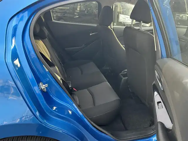 マツダ デミオ 13S ツーリング 長崎県 2016(平28)年 6.1万km ダイナミックブルーマイカ 純正SDナビ/　（BT/CD/AM/FM/フルセグTV)/ビルトインＥＴＣ/オートハイビーム/前席シートヒーター/スマートキー/プッシュスタート/アイドリングストップ/衝突軽減ブレーキ/レーンアシスト/純正ヘッドライト/純正アルミホイール/スペアキー１本