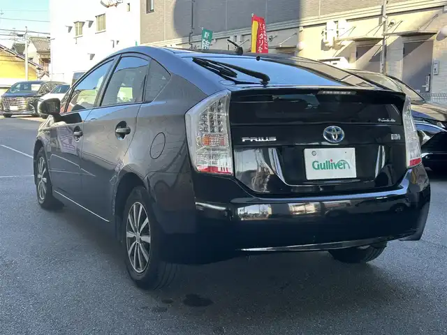 トヨタ プリウス S 愛知県 2010(平22)年 6.9万km ブラック 純正SDナビ〈NSDN-W59〉/・DVD／ワンセグTV/バックカメラ/アンテナ分離型ETC/社外15インチAW〈SMACK〉/スマートキー＆プッシュスタート