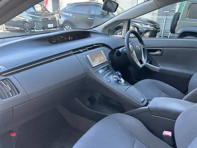 トヨタ プリウス S 愛知県 2010(平22)年 6.9万km ブラック 純正SDナビ〈NSDN-W59〉/・DVD／ワンセグTV/バックカメラ/アンテナ分離型ETC/社外15インチAW〈SMACK〉/スマートキー＆プッシュスタート