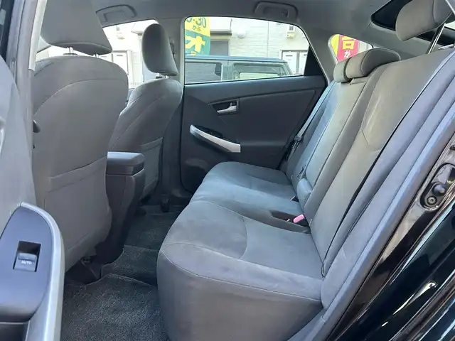 トヨタ プリウス S 愛知県 2010(平22)年 6.9万km ブラック 純正SDナビ〈NSDN-W59〉/・DVD／ワンセグTV/バックカメラ/アンテナ分離型ETC/社外15インチAW〈SMACK〉/スマートキー＆プッシュスタート