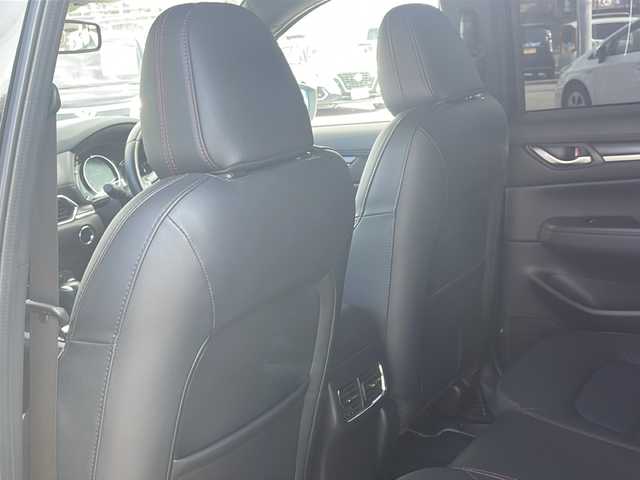 マツダ ＣＸ－５ XD スポーツアピアランス 山口県 2023(令5)年 5.6万km ジェットブラックマイカ ワンオーナー/純正ナビ/AM/FM/Bluetooth/AppleCarPlay/AndroidAuto/フルセグTV/ＢＯＳＥサウンド　/サンルーフ　/全方位カメラ　/ヘッドアップディスプレイ/置くだけ充電　/シートメモリー　/ステアリングヒーター　/電動リアゲート　/前席シートヒーター、エアシート　/オートクルーズコントロール　/ＥＴＣ