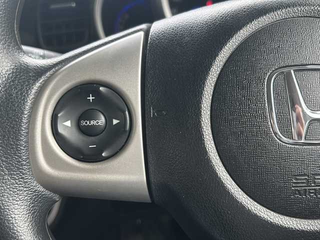 ホンダ Ｎ ＢＯＸ カスタム G Lパッケージ 鳥取県 2013(平25)年 14.6万km プレミアムホワイトパール ワンオーナー/純正ナビ(VXM-128VS)/ワンセグテレビ/バックカメラ/Ｌパッケージ/フルオート・エアコンディショナー/ナビ装着用スペシャルパッケージ/ディスチャージヘッドライト(オートライトコントロール機構付)/アイドリングストップシステム/ドアバイザー/プッシュスタート/片側パワースライドドア/ETC