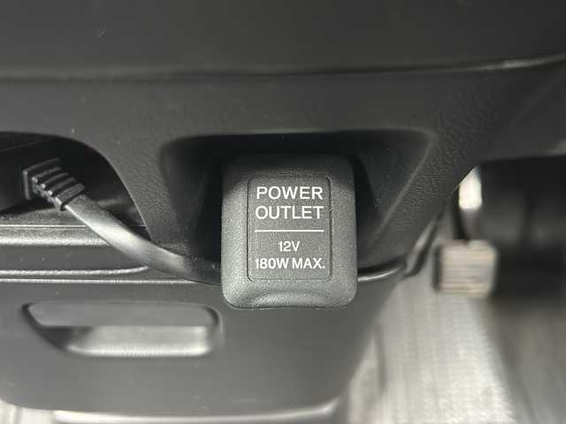 ホンダ Ｎ ＢＯＸ カスタム G Lパッケージ 鳥取県 2013(平25)年 14.6万km プレミアムホワイトパール ワンオーナー/純正ナビ(VXM-128VS)/ワンセグテレビ/バックカメラ/Ｌパッケージ/フルオート・エアコンディショナー/ナビ装着用スペシャルパッケージ/ディスチャージヘッドライト(オートライトコントロール機構付)/アイドリングストップシステム/ドアバイザー/プッシュスタート/片側パワースライドドア/ETC
