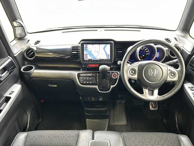 ホンダ Ｎ ＢＯＸ カスタム G ターボ Lパッケージ 愛知県 2016(平28)年 7.8万km プレミアムベルベットパープル・パール ディーラー8インチSDナビ(VXM-165VFEi)/(Bluetooth/フルセグTV/DVD/AppleCarplay)/バックカメラ/両側パワスラ/純正ビルトインETC/クルーズコントロール/パドルシフト/アイドリングストップ/サイドビューサポートミラー/サイドアンダーミラー/ハーフレザーシート/(AllerCleanシート)/スマートキー/(スペアキー×1)/取説/保証書
