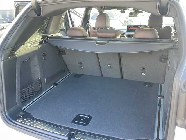 ＢＭＷ Ｘ３ xDrive20d Mスポーツ 東京都 2022(令4)年 1.7万km ミネラルホワイト ワンオーナー/純正メモリーナビ/フルセグ/全方位カメラ/サンルーフ/追従式クルーズコントロール/レーンキープアシスト/レザーシート/前関パワーシート/全席シートヒーター/ステアリングヒーター/オートマチックハイビーム/パワーバックドア/ブラインドスポットモニター/コーナーセンサー/新車時保証書/取扱説明書