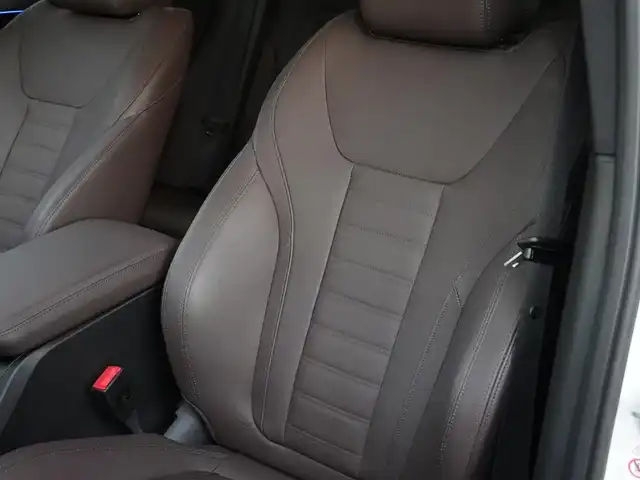 ＢＭＷ Ｘ３ xDrive20d Mスポーツ 静岡県 2022(令4)年 1.7万km ミネラルホワイト ワンオーナー/セレクトパッケージパノラマサンルーフ/モカレザーシートシートヒーター/ライブコクピットHDDナビフルセグTVBluetooth/全方位カメラ/OPカラーミネラルホワイト/デジタルコクピット/ブラックキドニーグリル/アンビエントライト/コンフォートアクセス/パワーテールゲート/ステアリングヒーター/GPSレーダー/前後ドライブレコーダー/DSRCETC