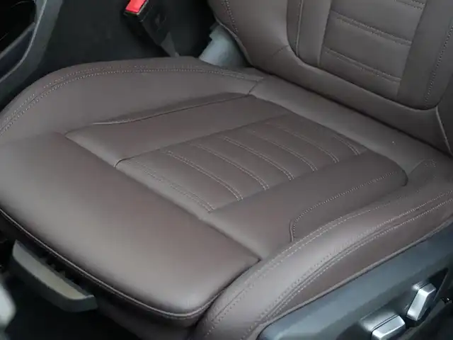 ＢＭＷ Ｘ３ xDrive20d Mスポーツ 静岡県 2022(令4)年 1.7万km ミネラルホワイト ワンオーナー/セレクトパッケージパノラマサンルーフ/モカレザーシートシートヒーター/ライブコクピットHDDナビフルセグTVBluetooth/全方位カメラ/OPカラーミネラルホワイト/デジタルコクピット/ブラックキドニーグリル/アンビエントライト/コンフォートアクセス/パワーテールゲート/ステアリングヒーター/GPSレーダー/前後ドライブレコーダー/DSRCETC