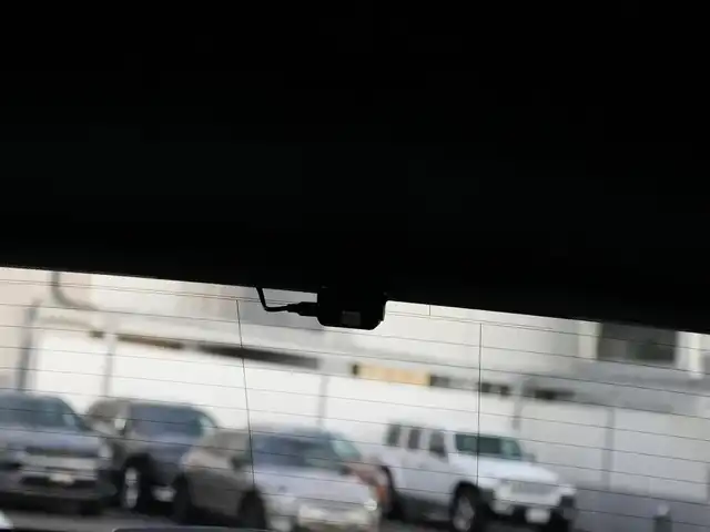 ＢＭＷ Ｘ３ xDrive20d Mスポーツ 静岡県 2022(令4)年 1.7万km ミネラルホワイト ワンオーナー/セレクトパッケージパノラマサンルーフ/モカレザーシートシートヒーター/ライブコクピットHDDナビフルセグTVBluetooth/全方位カメラ/OPカラーミネラルホワイト/デジタルコクピット/ブラックキドニーグリル/アンビエントライト/コンフォートアクセス/パワーテールゲート/ステアリングヒーター/GPSレーダー/前後ドライブレコーダー/DSRCETC