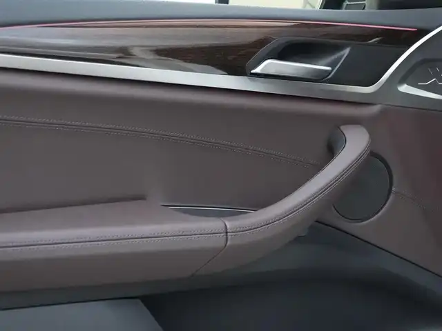 ＢＭＷ Ｘ３ xDrive20d Mスポーツ 静岡県 2022(令4)年 1.7万km ミネラルホワイト ワンオーナー/セレクトパッケージパノラマサンルーフ/モカレザーシートシートヒーター/ライブコクピットHDDナビフルセグTVBluetooth/全方位カメラ/OPカラーミネラルホワイト/デジタルコクピット/ブラックキドニーグリル/アンビエントライト/コンフォートアクセス/パワーテールゲート/ステアリングヒーター/GPSレーダー/前後ドライブレコーダー/DSRCETC