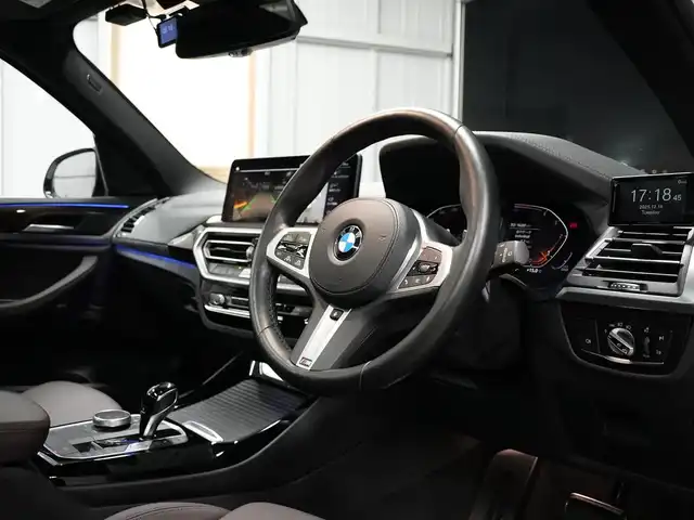 ＢＭＷ Ｘ３ xDrive20d Mスポーツ 静岡県 2022(令4)年 1.7万km ミネラルホワイト ワンオーナー/セレクトパッケージパノラマサンルーフ/モカレザーシートシートヒーター/ライブコクピットHDDナビフルセグTVBluetooth/全方位カメラ/OPカラーミネラルホワイト/デジタルコクピット/ブラックキドニーグリル/アンビエントライト/コンフォートアクセス/パワーテールゲート/ステアリングヒーター/GPSレーダー/前後ドライブレコーダー/DSRCETC