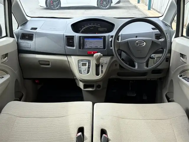 ダイハツ ムーヴ L 三重県 2011(平23)年 6万km シャンパンゴールドメタリックⅡ 登録時走行距離59494ｋｍ/カロツェッリアナビ/　・Bluetooth/　・ＤＶＤ/ＣＤ再生/　・ＴＶ/キーレス/純正フロアマット/電動格納ミラー/ライトレベリング/ドアバイザー