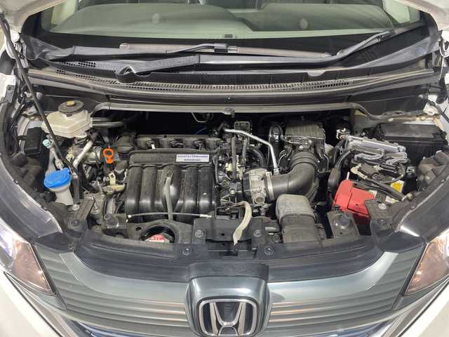 ホンダ フリード ハイブリット G ホンダセンシング 神奈川県 2019(平31)年 7.5万km ホワイトオーキッドパール 純正9型メモリーナビゲーション【VXM-197VFNi】/純正後席フリップダウンモニター/フルセグ　CD DVD　Bluetooth　AM FM SDMUSICRACK　/バックカメラ/両側電動スライドドア【サンシェード】/ホンダセンシング/CMBS衝突軽減ブレーキ/レーンキープアシストシステム/ACC先行車検知機能/レーダークルーズコントロール/先行車発進お知らせ機能/路外逸脱抑制機能/標識認識機能/社外前方ドライブレコーダー/ビルトインETC/ECON/プッシュスタート/スマートキー/LEDヘッドライト/オートライト