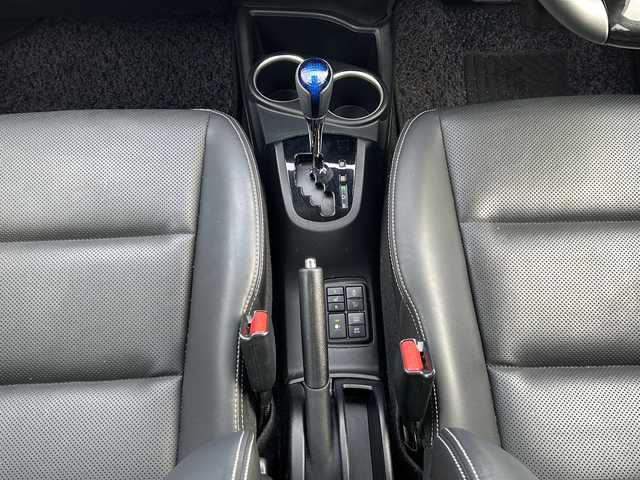 トヨタ アクア G ブラックソフトレザーセレ 鳥取県 2019(平31)年 4.9万km ブラックマイカ ワンオーナー/スマートキーx２個/ソフトレザーシート/ホワイトレザーインパネ/プリクラッシュセーフティ/レーンデパーチャー/クルーズコントロール/オートハイビーム/クリアランスソナー/純正メモリナビ/フルセグ・Bluetooth/バックカメラ/前席シートヒーター/nano-eエアコン/液晶メーターパネル/オートライト/オートリトラクトミラー/革巻ステアリング/ビルトインETC/保証書・取説