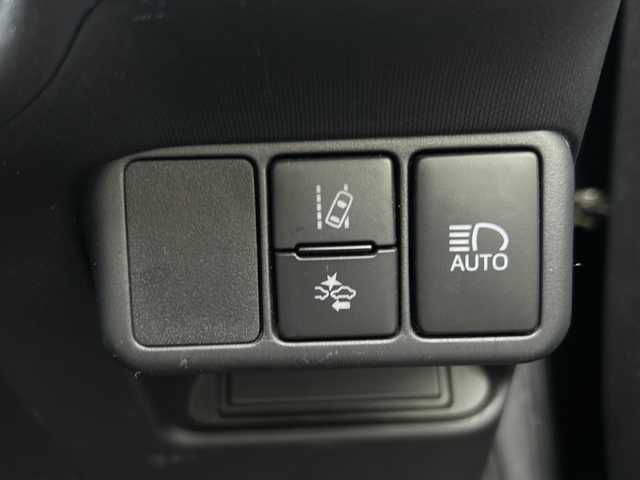 トヨタ アクア G ブラックソフトレザーセレ 鳥取県 2019(平31)年 4.9万km ブラックマイカ ワンオーナー/スマートキーx２個/ソフトレザーシート/ホワイトレザーインパネ/プリクラッシュセーフティ/レーンデパーチャー/クルーズコントロール/オートハイビーム/クリアランスソナー/純正メモリナビ/フルセグ・Bluetooth/バックカメラ/前席シートヒーター/nano-eエアコン/液晶メーターパネル/オートライト/オートリトラクトミラー/革巻ステアリング/ビルトインETC/保証書・取説