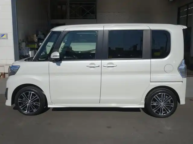 ダイハツ タント カスタム RS スマートセレ SA 静岡県 2014(平26)年 6.5万km パールホワイトⅢ 禁煙車/スマートアシスト/　衝突軽減ブレーキ/　誤発進抑制機能/　先行車お知らせ機能/車検R9年7月24日まで/純正オプションナビ（NSZP-W640D）/　　CD/DVD/BT/ワンセグTV/HDMI/バックカメラ/両側パワースライドドア/社外ETC/ecoIDLE/ステアリングスイッチ/オートライト/LEDヘッドライト/オートライト/フォグランプ/純正フロアマット/取扱説明書/保証書